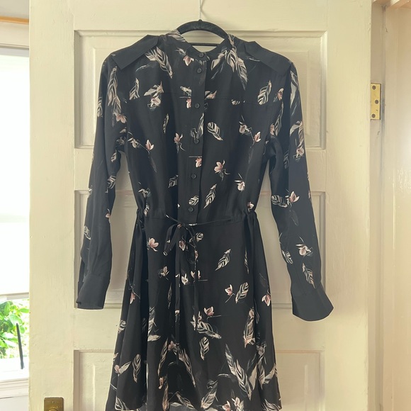 Short floral dress - Picture 5 of 6